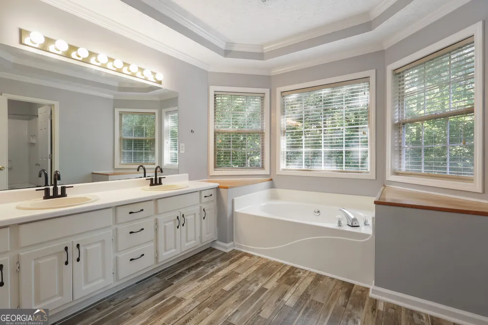 129 Avalon DR McDonough, GA 30252