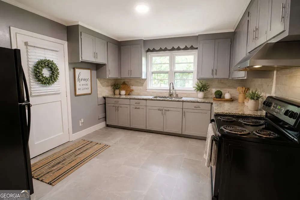 1106 Knoxville ST Fort Valley, GA 31030