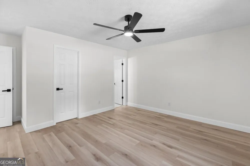 3214 Kimberly Woods CT SW Lilburn, GA 30047