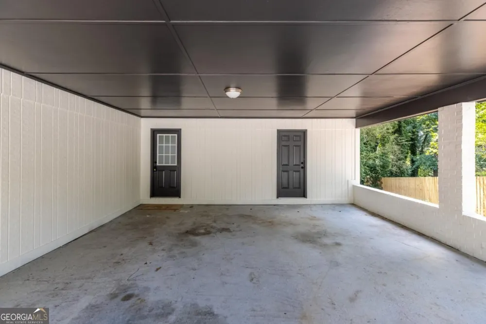 3214 Kimberly Woods CT SW Lilburn, GA 30047