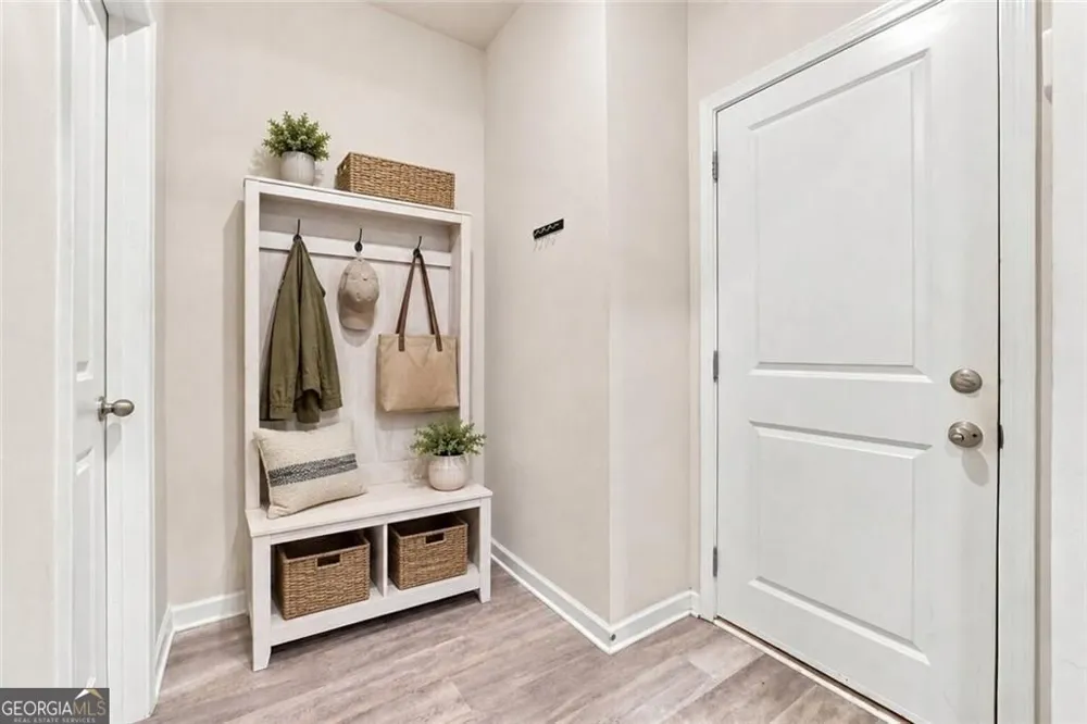 1924 Azure Grove CT Marietta, GA 30008