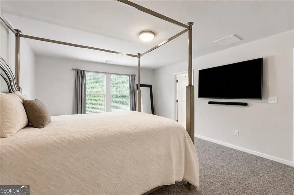 1924 Azure Grove CT Marietta, GA 30008
