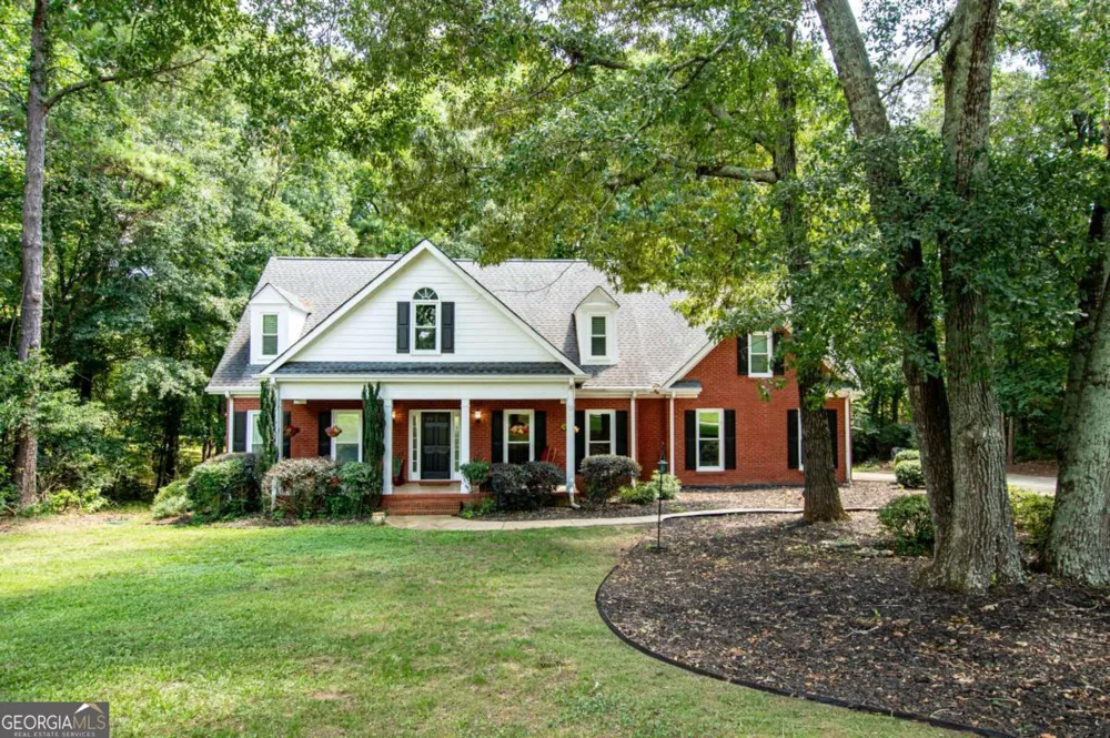 1011 Lakeside CT Bishop, GA 30621