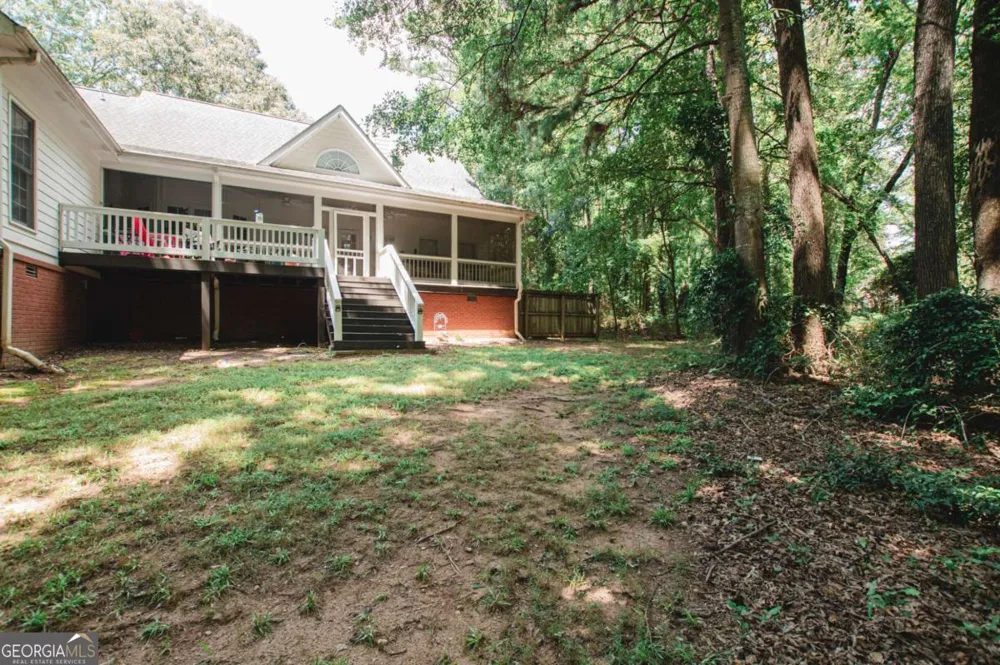 1011 Lakeside CT Bishop, GA 30621
