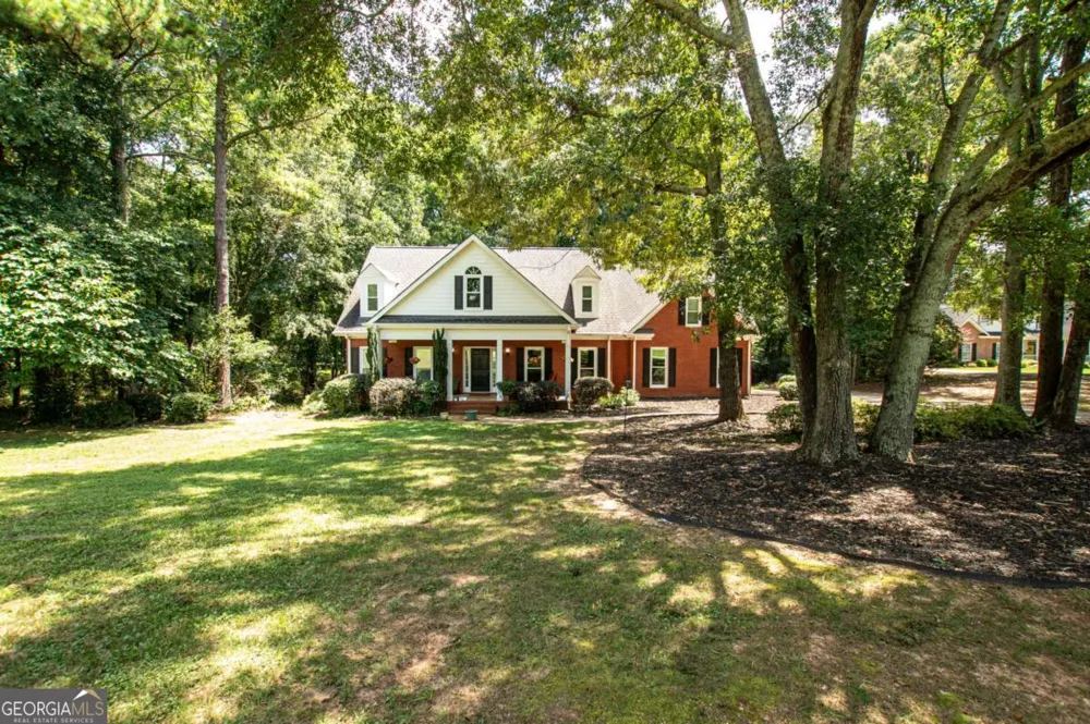 1011 Lakeside CT Bishop, GA 30621