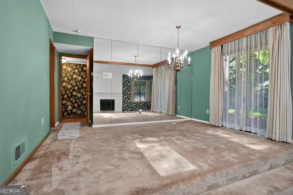 612 Tom Smith RD SW Lilburn, GA 30047
