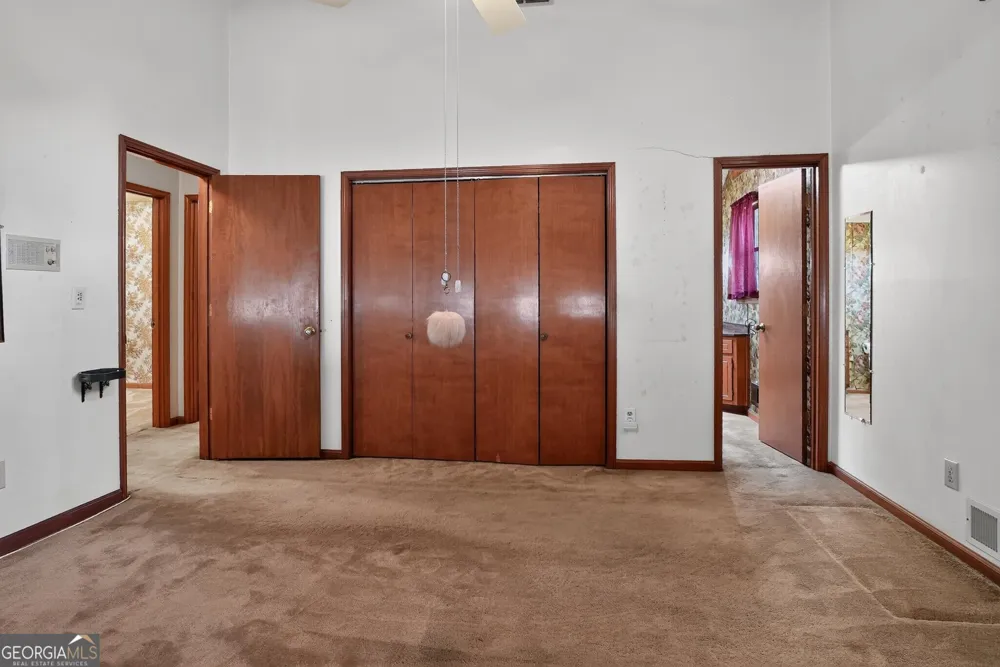 612 Tom Smith RD SW Lilburn, GA 30047