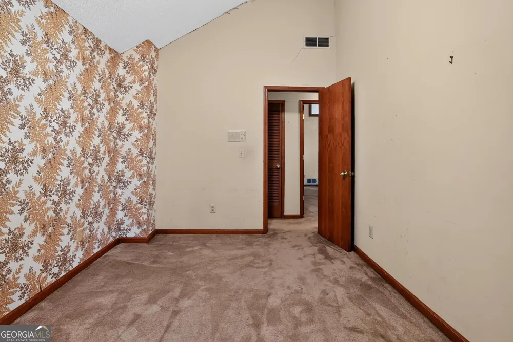 612 Tom Smith RD SW Lilburn, GA 30047