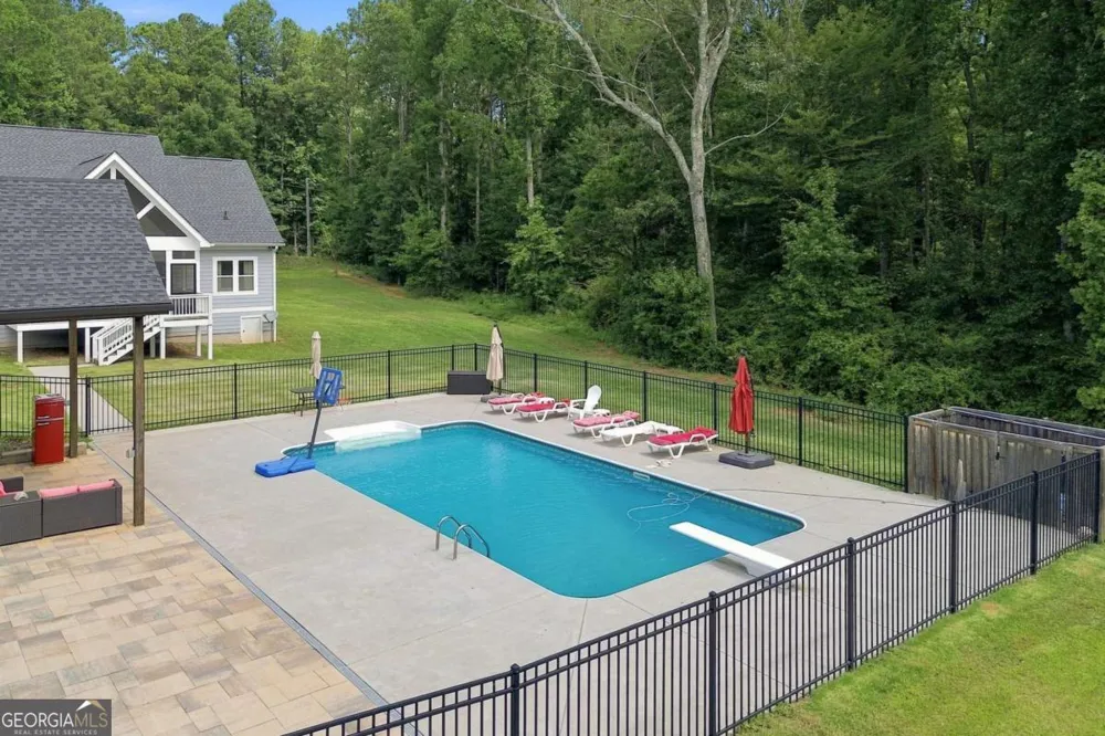 1782 Worley RD Ball Ground, GA 30107