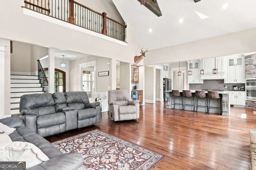 1782 Worley RD Ball Ground, GA 30107