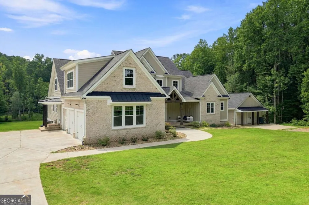 1782 Worley RD Ball Ground, GA 30107