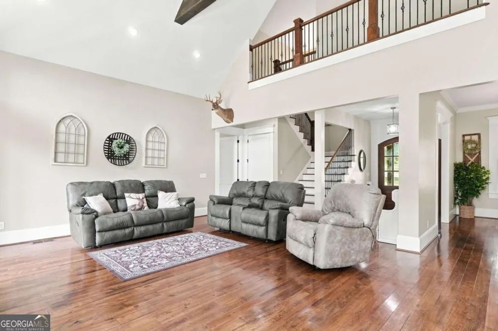 1782 Worley RD Ball Ground, GA 30107