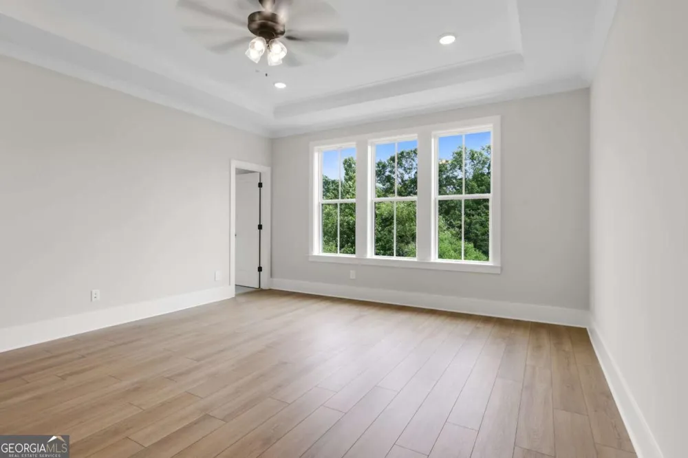 517 Red Clay Farm LN Suwanee, GA 30024