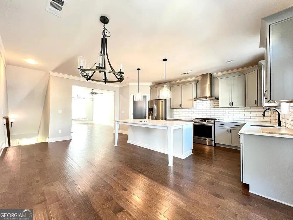 3177 Kincaid DR Decatur, GA 30033