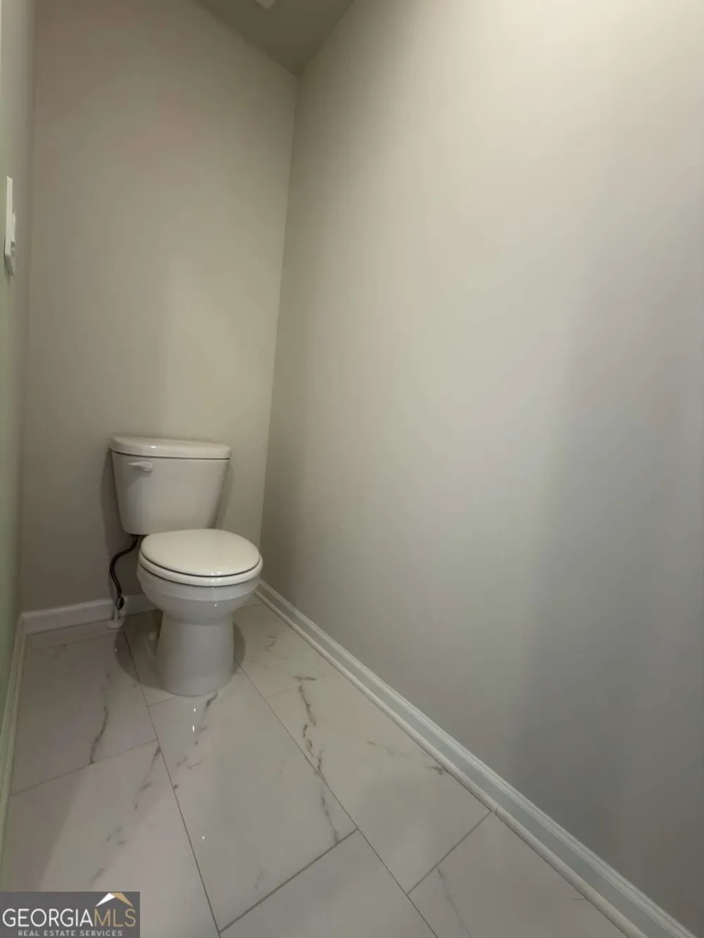 2414 Martin Spring BND Lawrenceville, GA 30045