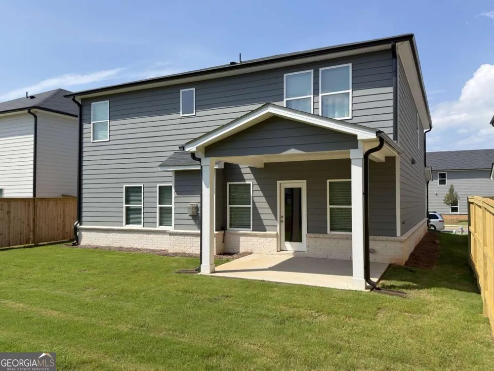2414 Martin Spring BND Lawrenceville, GA 30045