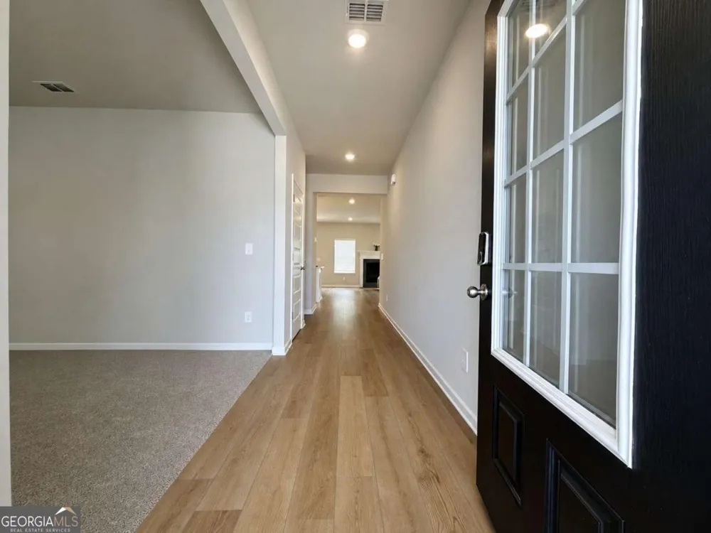 2414 Martin Spring BND Lawrenceville, GA 30045