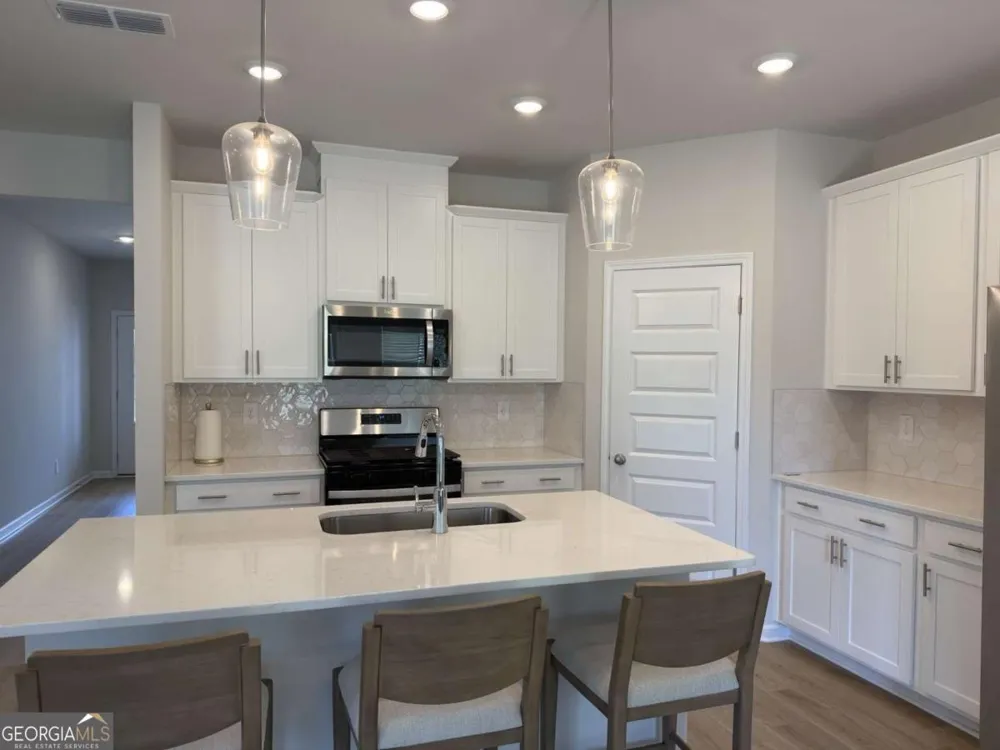 2414 Martin Spring BND Lawrenceville, GA 30045
