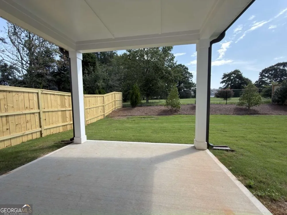 2414 Martin Spring BND Lawrenceville, GA 30045