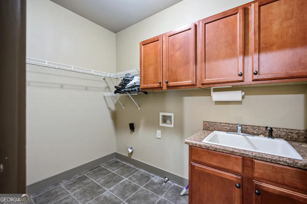 3276 Holly Glen CT Dacula, GA 30019