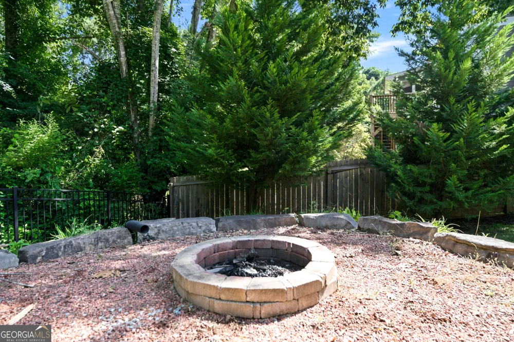 3276 Holly Glen CT Dacula, GA 30019