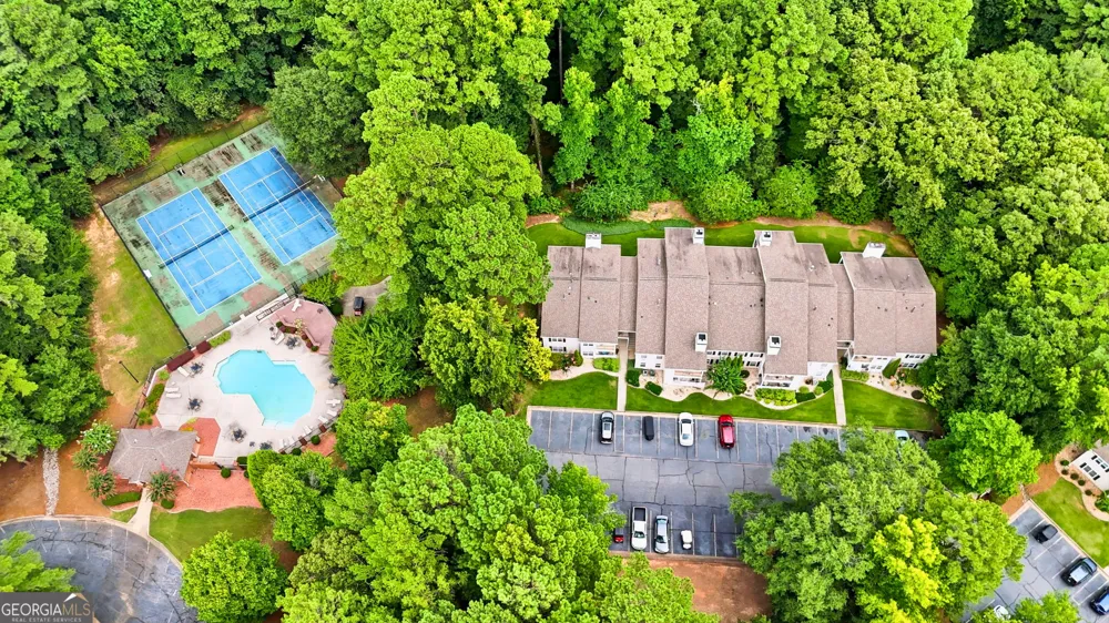 825 Ridgefield DR Peachtree City, GA 30269