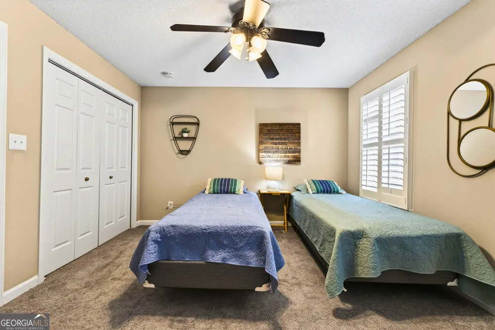 825 Ridgefield DR Peachtree City, GA 30269
