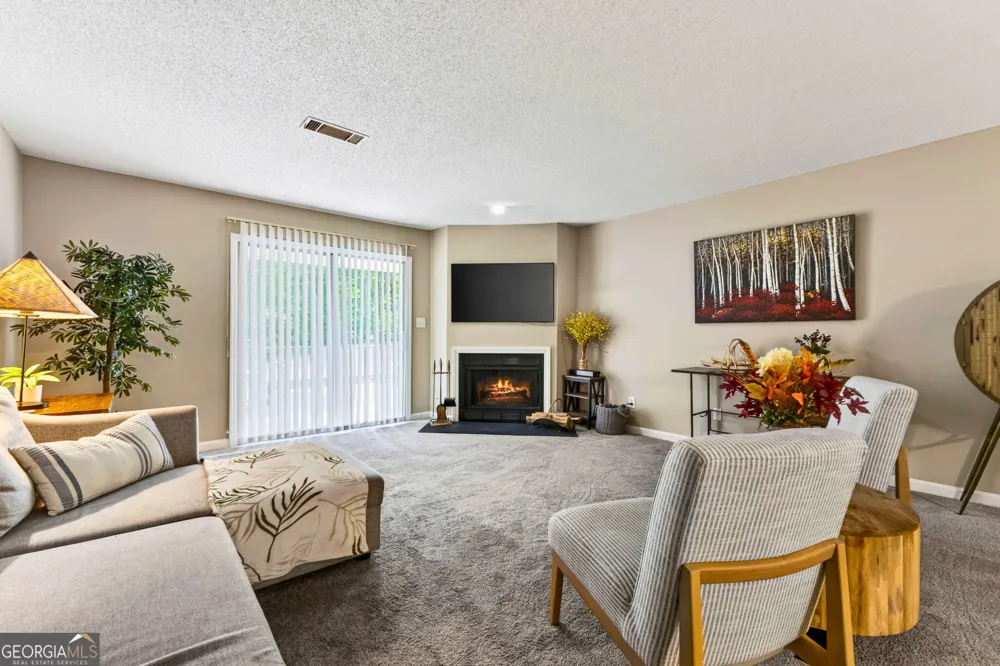 825 Ridgefield DR Peachtree City, GA 30269