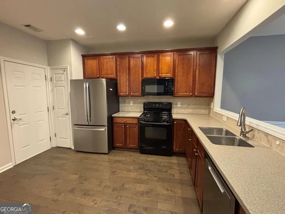 5800 Oakdale RD SE Mableton, GA 30126