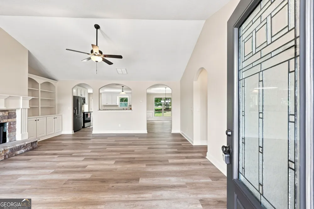 482 Logans WAY Hoschton, GA 30548