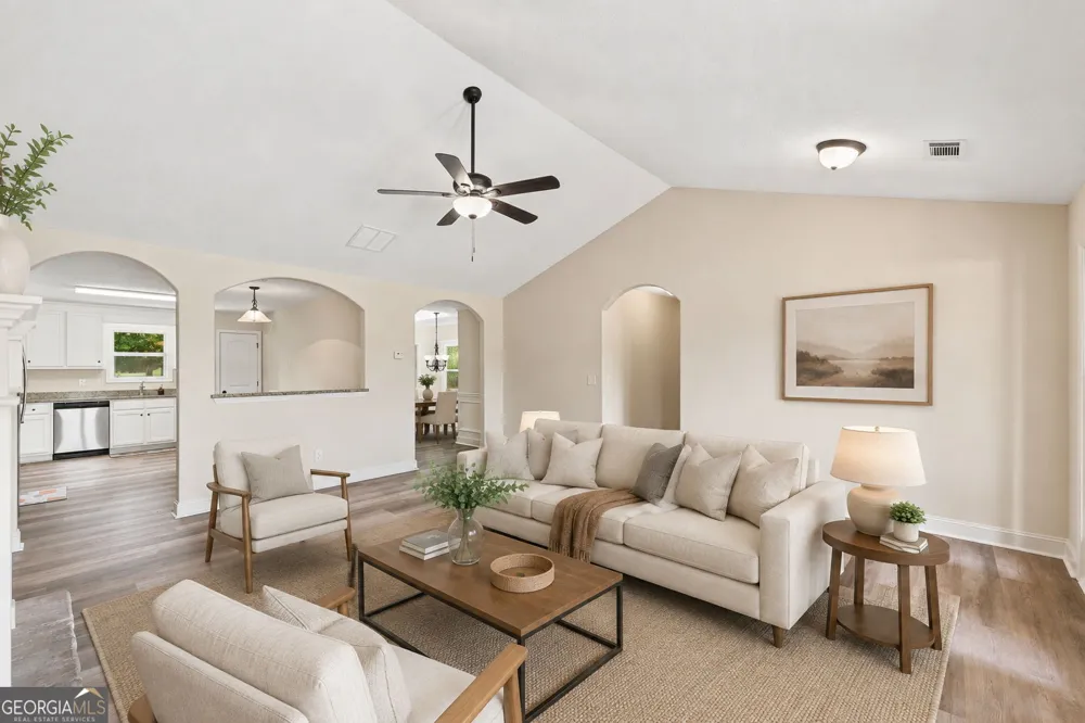 482 Logans WAY Hoschton, GA 30548