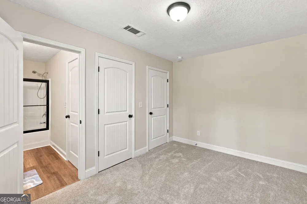 482 Logans WAY Hoschton, GA 30548