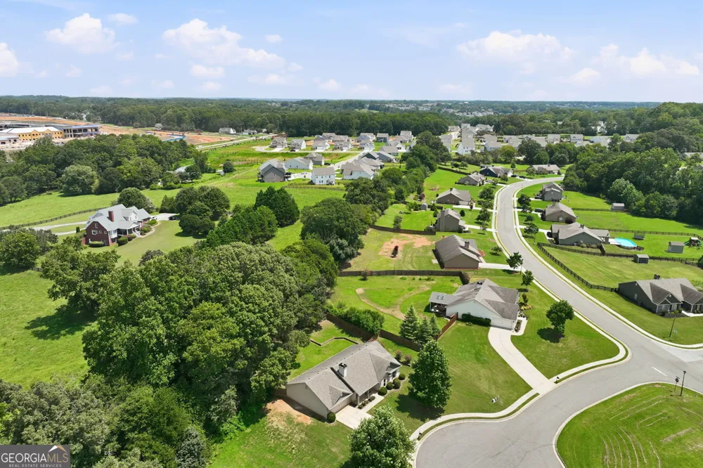482 Logans WAY Hoschton, GA 30548