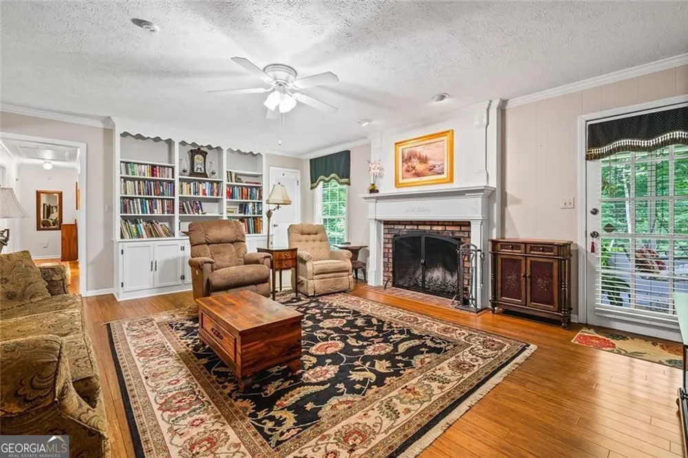 2690 Hideaway Hills LN SW Powder Springs, GA 30127