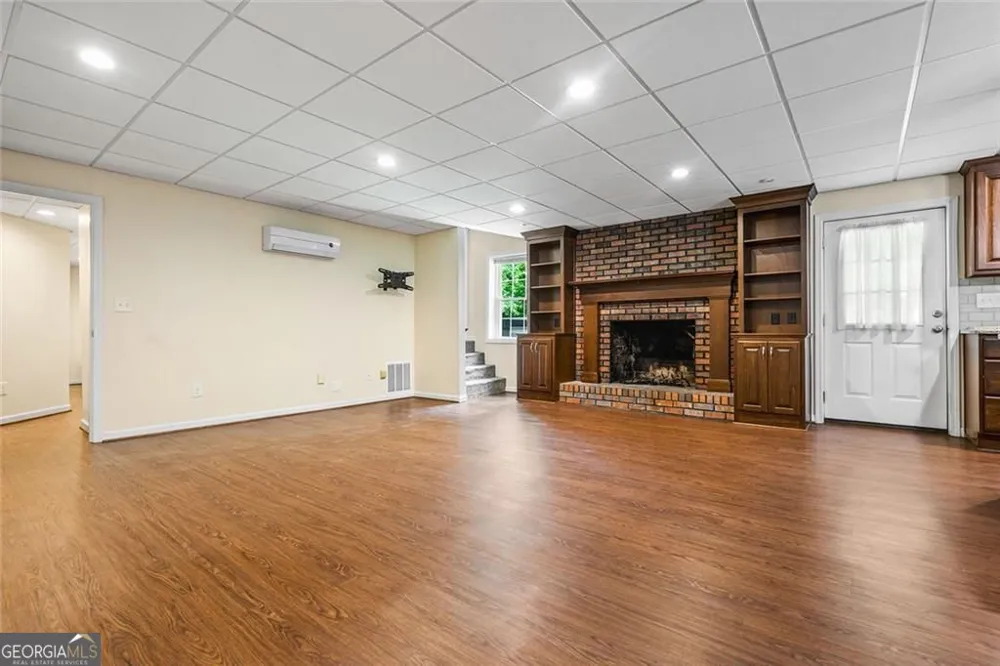 2690 Hideaway Hills LN SW Powder Springs, GA 30127