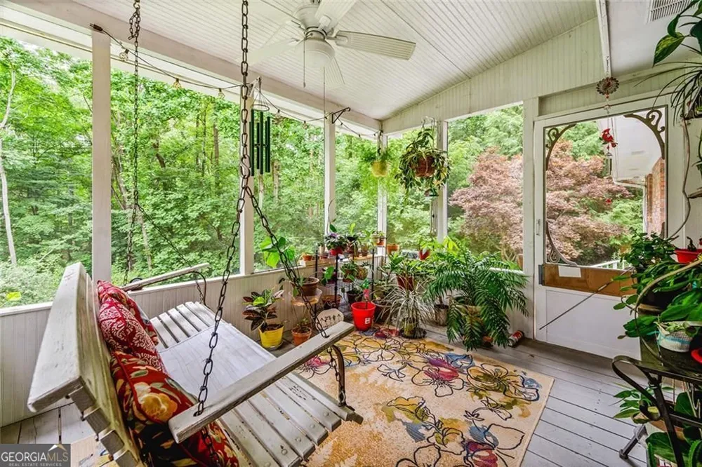 2690 Hideaway Hills LN SW Powder Springs, GA 30127