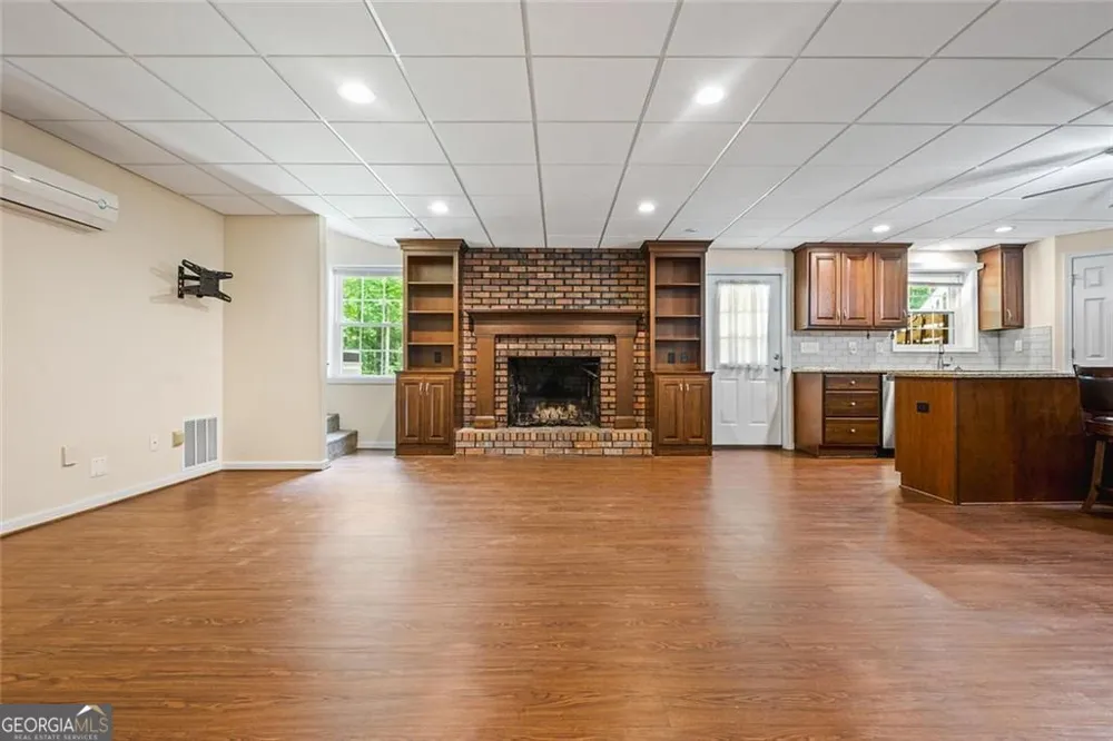 2690 Hideaway Hills LN SW Powder Springs, GA 30127