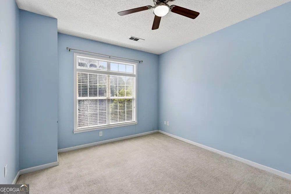 1112 Woodland LN Alpharetta, GA 30009