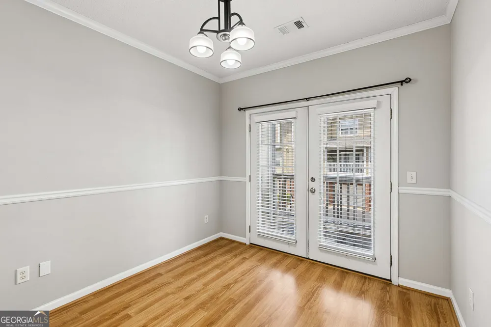 1112 Woodland LN Alpharetta, GA 30009