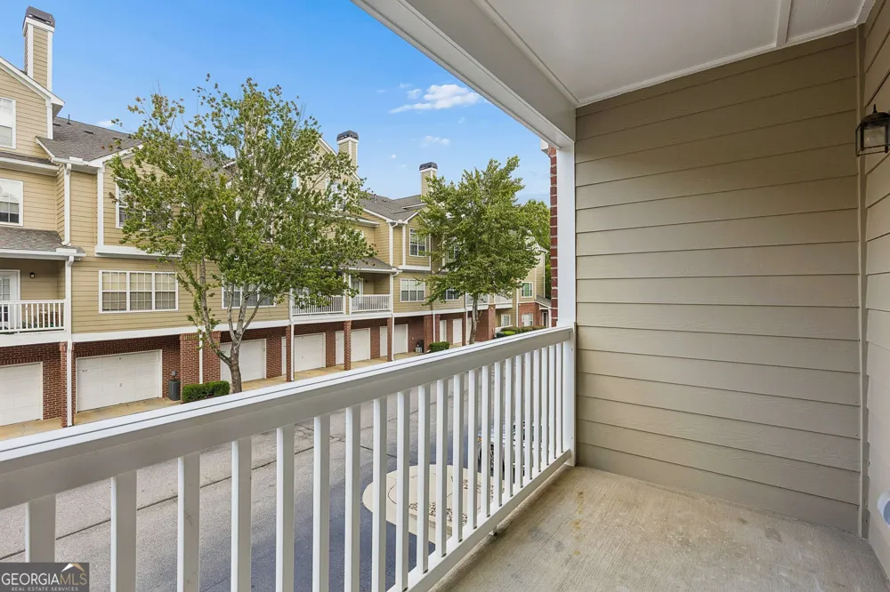 1112 Woodland LN Alpharetta, GA 30009