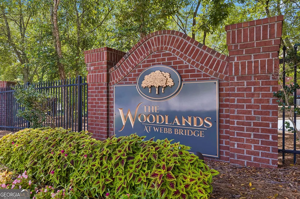 1112 Woodland LN Alpharetta, GA 30009