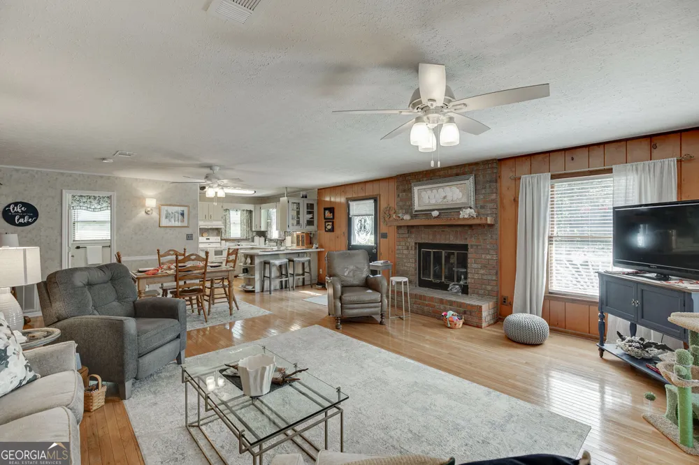 215 Heath CV Lavonia, GA 30553