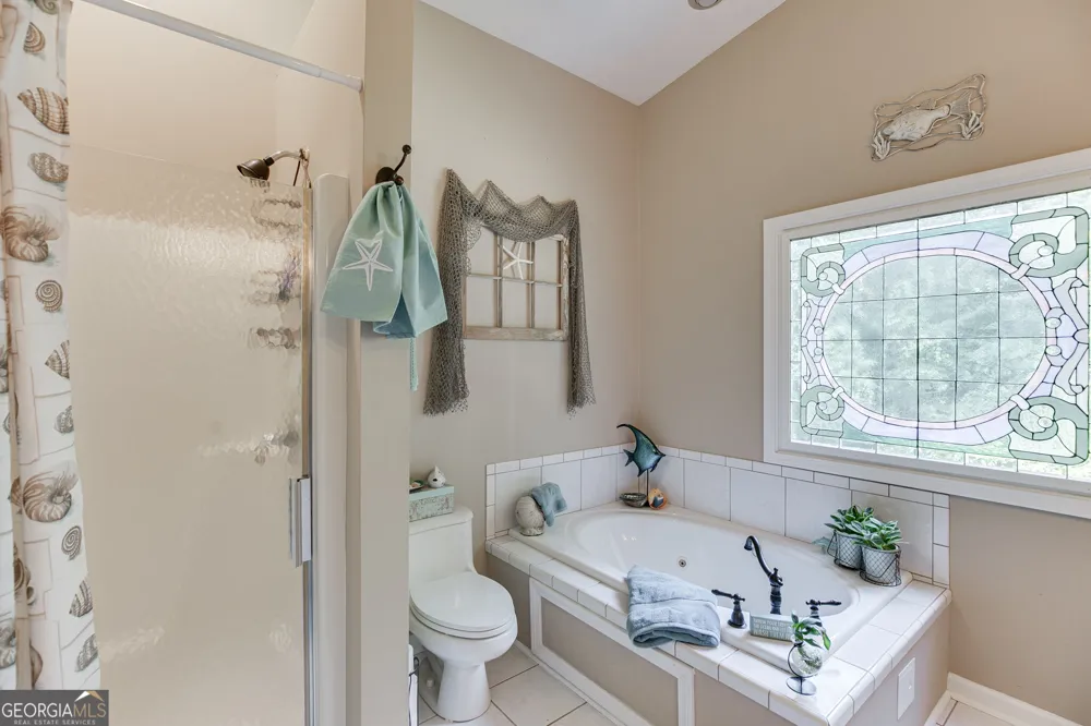 215 Heath CV Lavonia, GA 30553