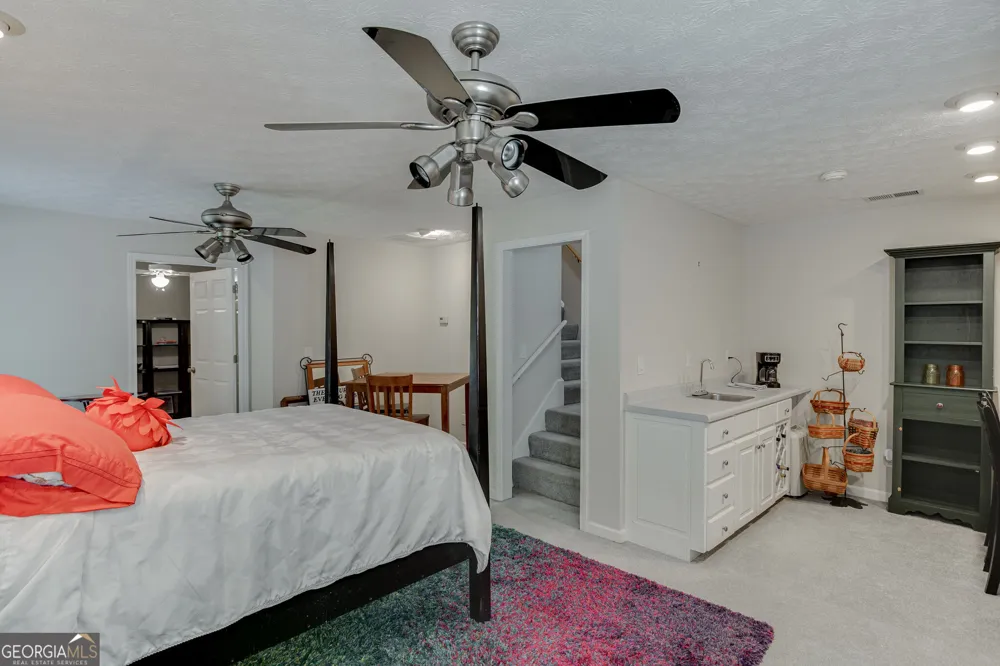 215 Heath CV Lavonia, GA 30553