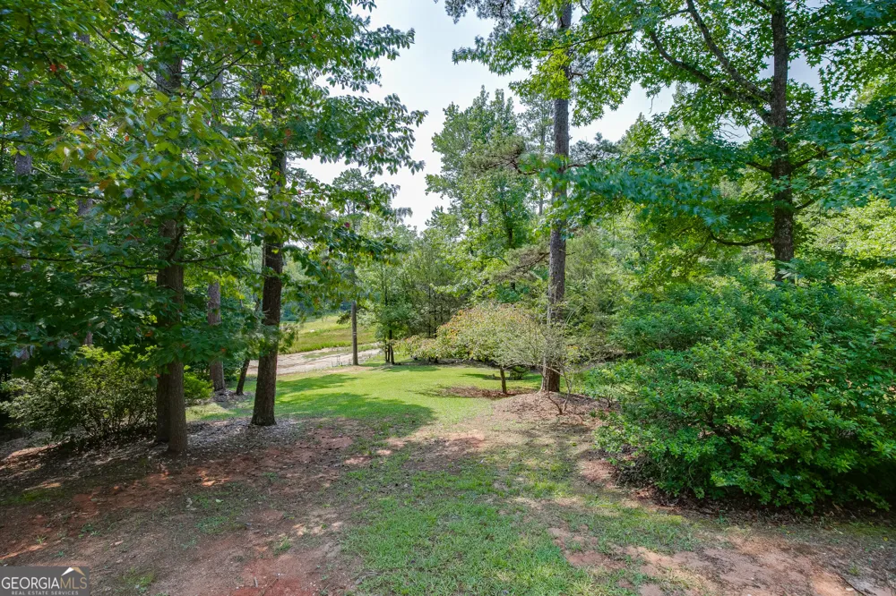 215 Heath CV Lavonia, GA 30553