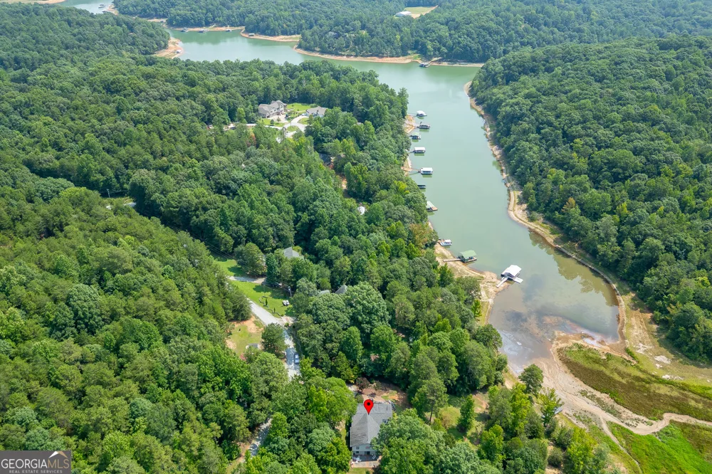 215 Heath CV Lavonia, GA 30553
