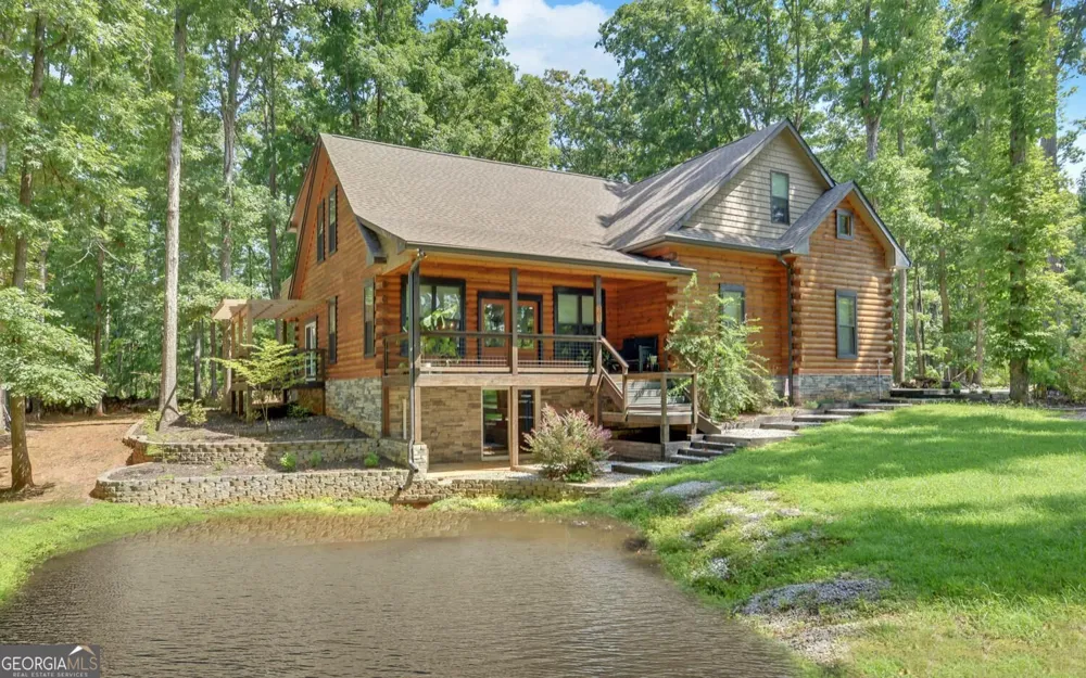 203 Teasley LN Hartwell, GA 30643