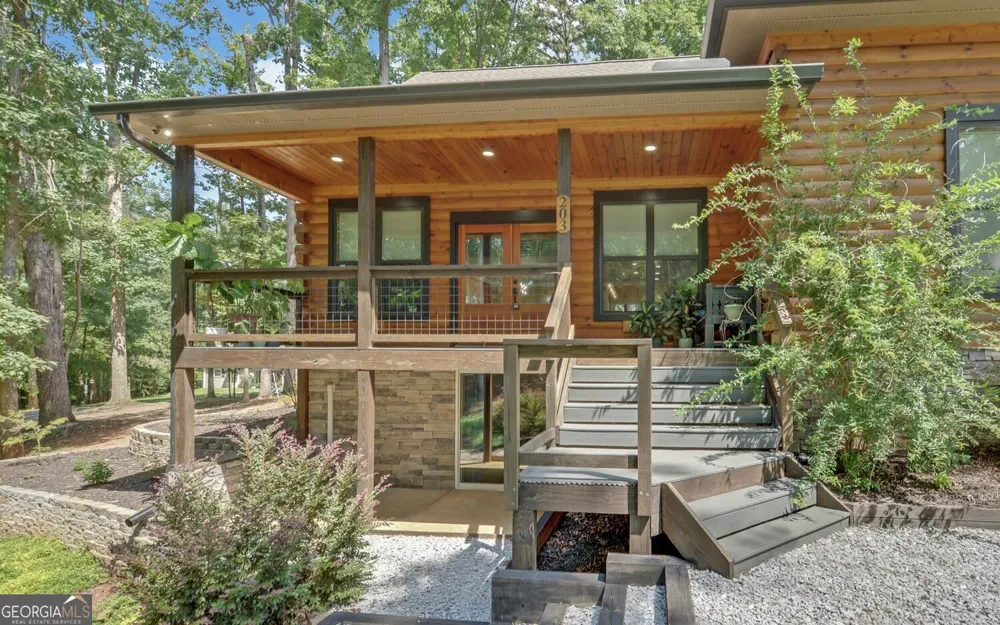 203 Teasley LN Hartwell, GA 30643