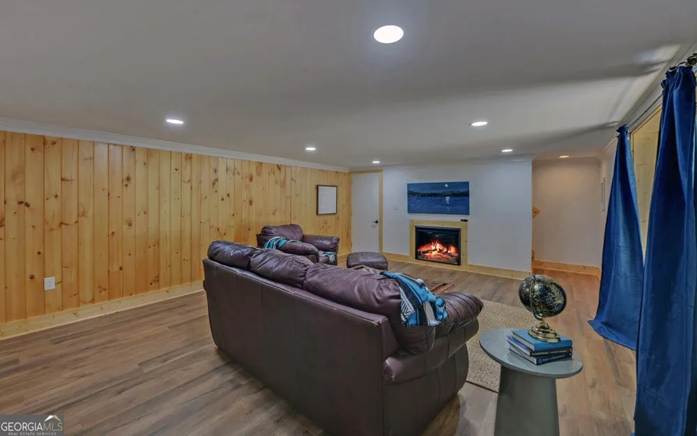 203 Teasley LN Hartwell, GA 30643