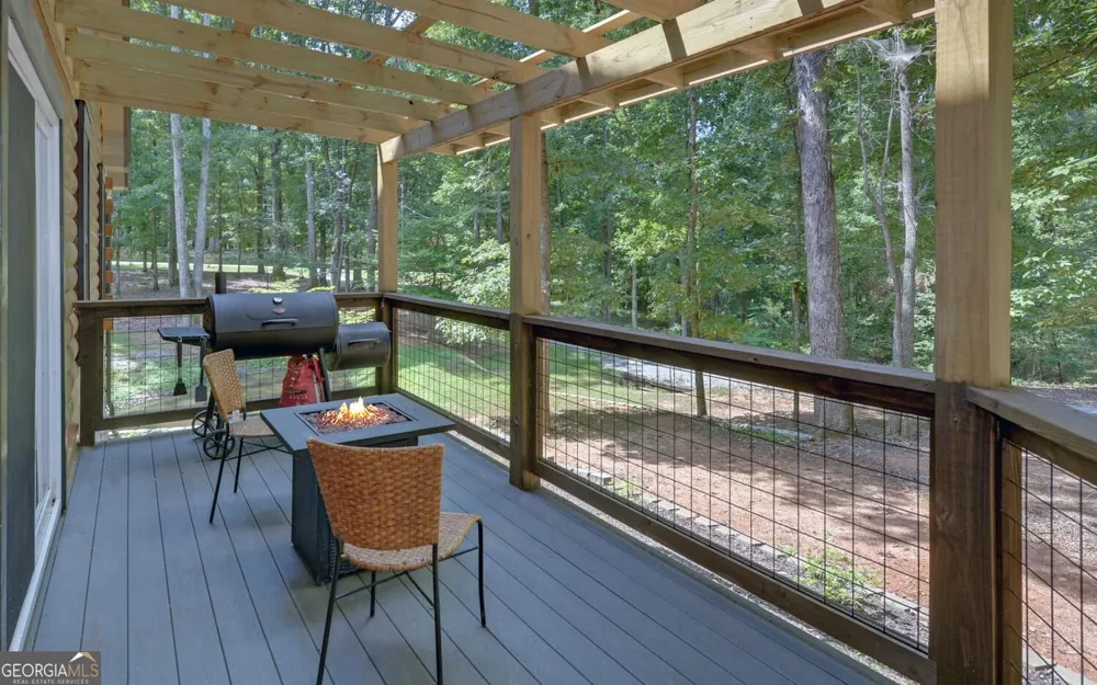 203 Teasley LN Hartwell, GA 30643